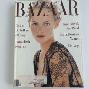 RARE October 1993 Harpers Bazaar Magazine with Amber Valetta